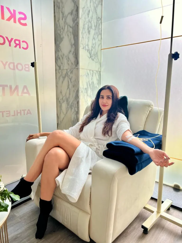 Client 3 taking IV at Elixir